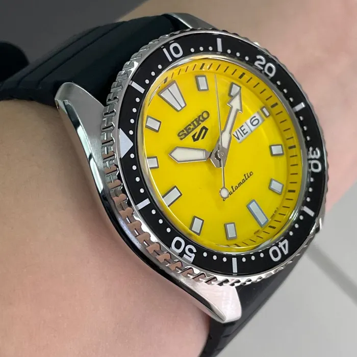Seiko 5 Sports Automático SKX series SRPL87B1 Amarelo