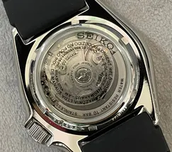 Seiko 5 Sports Automático SKX series SRPL87B1 Amarelo - imagem 7