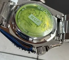 Seiko 5 Sports Automático HUF SRPL33 Limited Edition - imagem 8