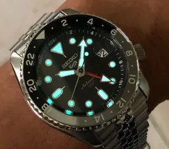 Seiko 5 Sports Automático SKX Series GMT SSK001 Bruce Wayne - imagem 7