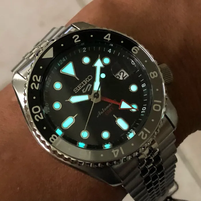 Seiko 5 Sports Automático SKX Series GMT SSK001 Bruce Wayne