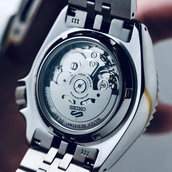 Seiko 5 Sports Automático SKX Series GMT SSK001 Bruce Wayne