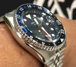Seiko 5 Sports Automático SKX Series GMT SSK003 Batman - imagem 3