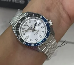 Seiko 5 Sports Automático SKX Series GMT SSK033 Branco - imagem 1