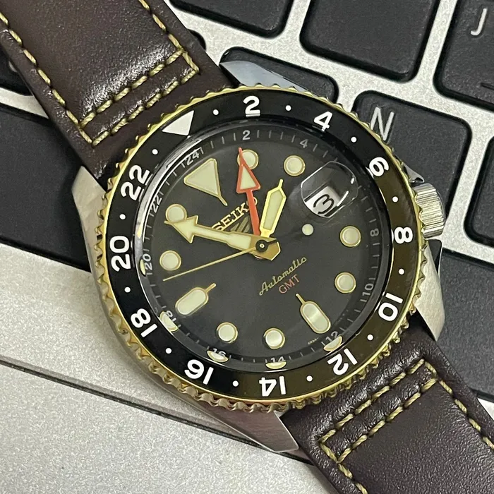 Seiko 5 Sports Automático SKX Series GMT SSK036 Specialist Style