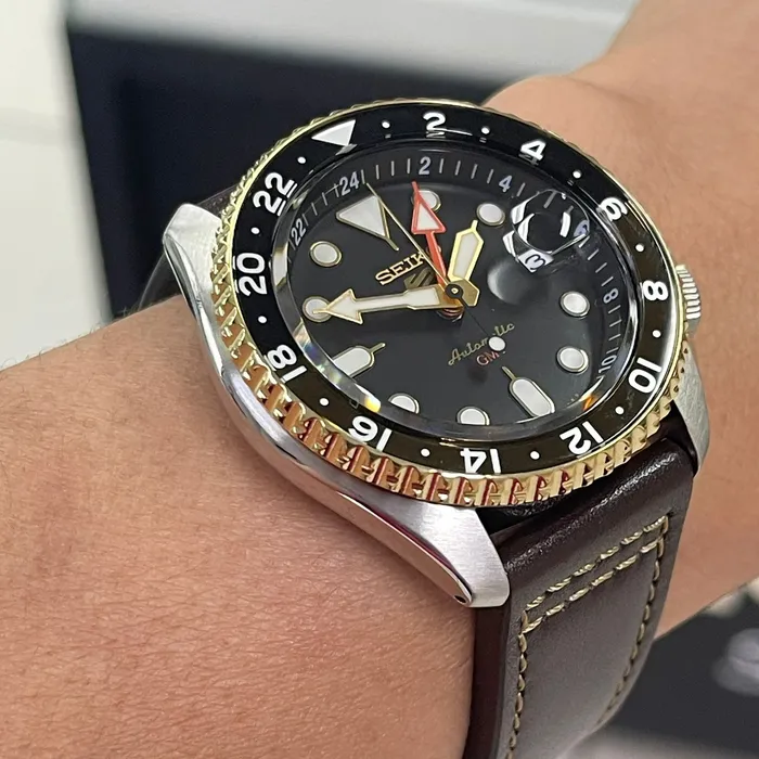 Seiko 5 Sports Automático SKX Series GMT SSK036 Specialist Style