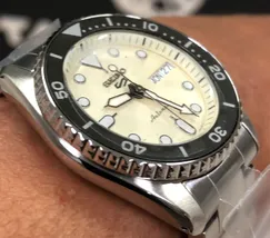 Seiko 5 Sports Automático SKX series REDUX SRPK31 champanhe - imagem 3