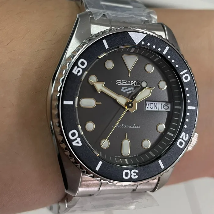 Seiko 5 Sports Automático SKX series REDUX SRPL79 Grafite