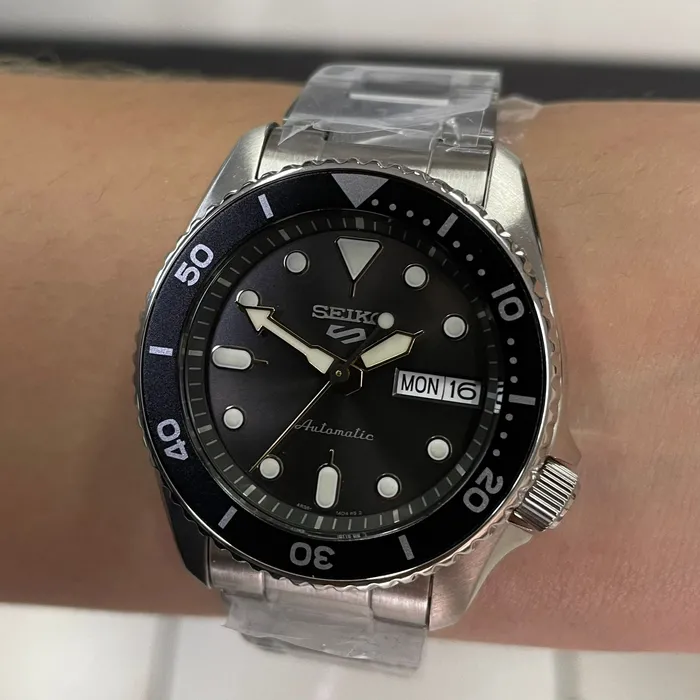 Seiko 5 Sports Automático SKX series REDUX SRPL79 Grafite