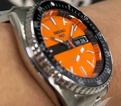 Seiko 5 Sports Automático SKX Series Double Hurricane SRPK11 Laranja - imagem 2