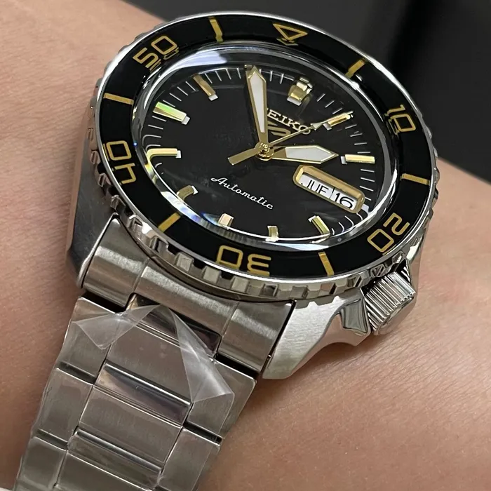 Seiko 5 Sports Automático SKX Series 55 Fathoms SRPK99 preto