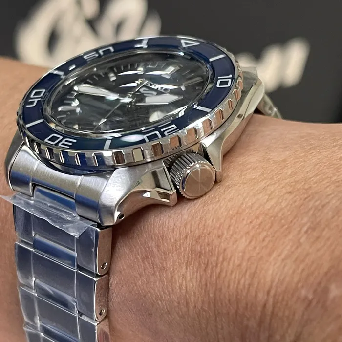 Seiko 5 Sports Automático SKX Series 55 Fathoms SRPK97 azul