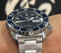 Seiko 5 Sports Automático SKX Series 55 Fathoms SRPK97 azul - imagem 5