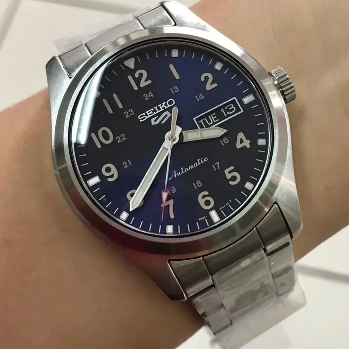 Seiko 5 Sports Automático Field Series SRPG29 azul