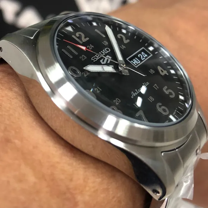 Seiko 5 Sports Automático Field Series SRPG27 preto