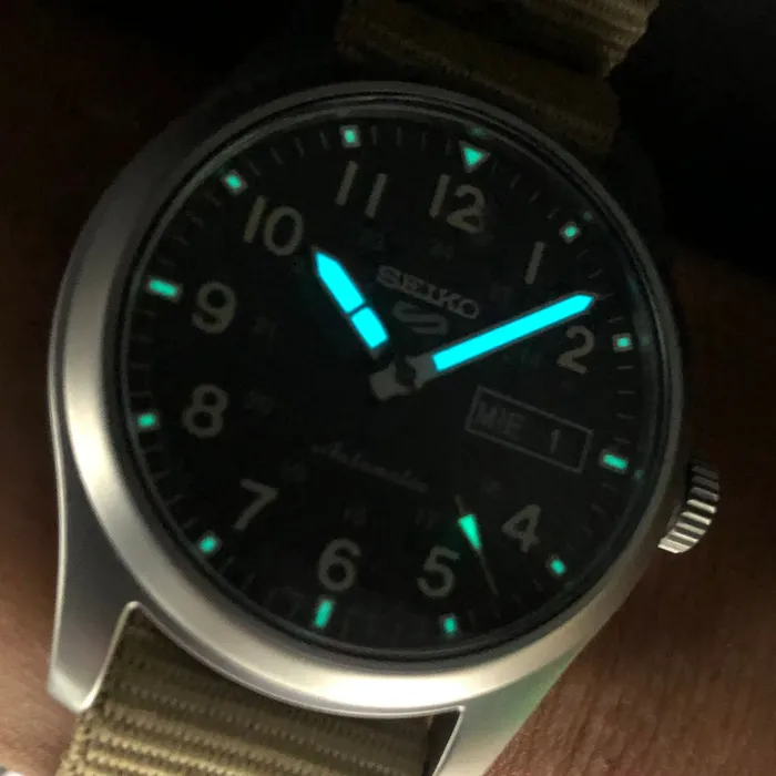 Seiko 5 Sports Automático Field Series SRPG35 preto NATO