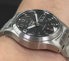 Seiko 5 Sports Automático Field Series Reduce SRPJ81 preto  - imagem 4