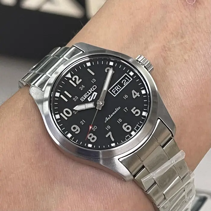 Seiko 5 Sports Automático Field Series Reduce SRPJ81 preto 