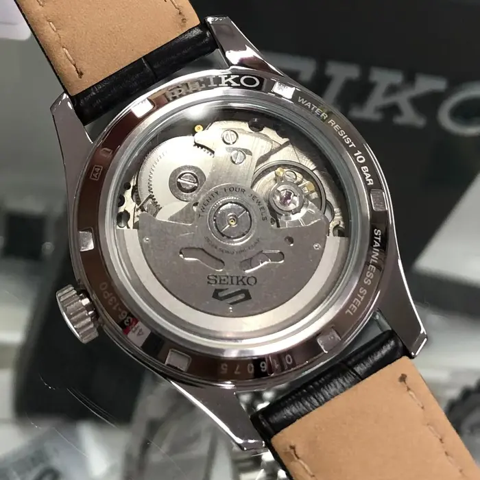 Seiko 5 Sports Automático Field Series Reduce SRPJ89 verde Couro