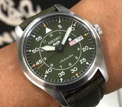 Seiko 5 Sports Automático Field Series SRPH29 verde - imagem 1