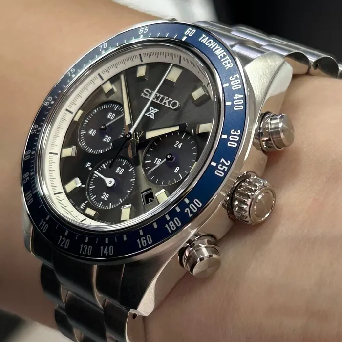 Seiko Prospex Speedtimer Solar SSC939 Cinza e Azul | Taniguchi Relógios
