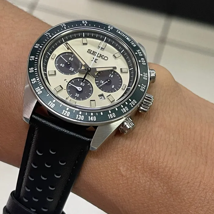 Seiko Prospex Speedtimer Solar SSC943 Marfim e Verde | Taniguchi Relógios
