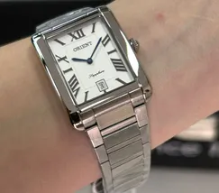 Orient Quartzo Eternal Classico "Tank" GBSS1058 branco - imagem 5