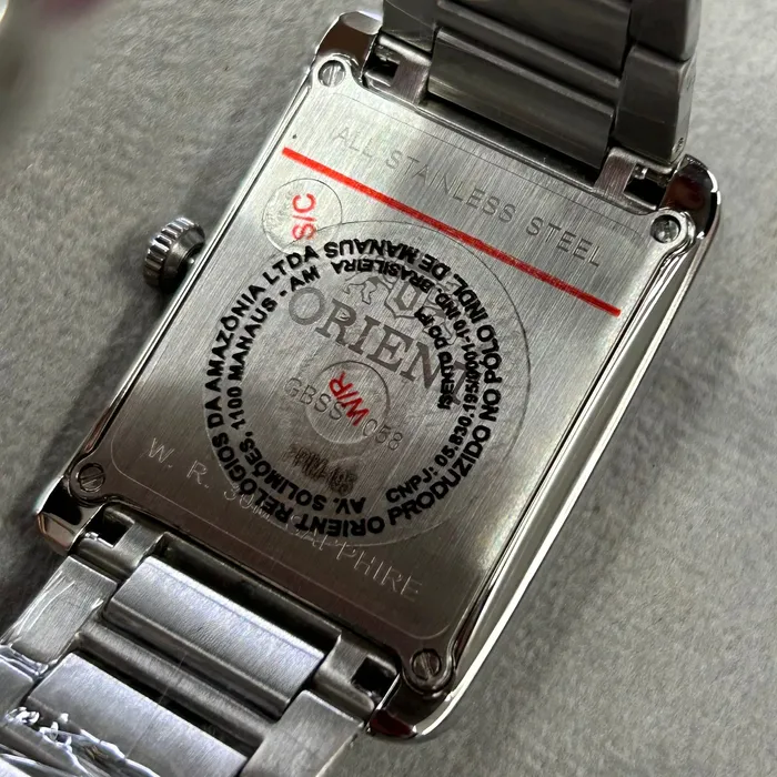 Orient Quartzo Eternal Classico "Tank" GBSS1058 branco