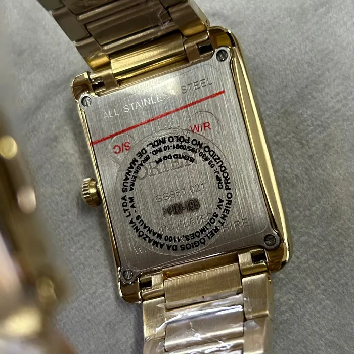 Orient Quartzo Eternal Classico "Tank" Dourado GGSS1021 Preto