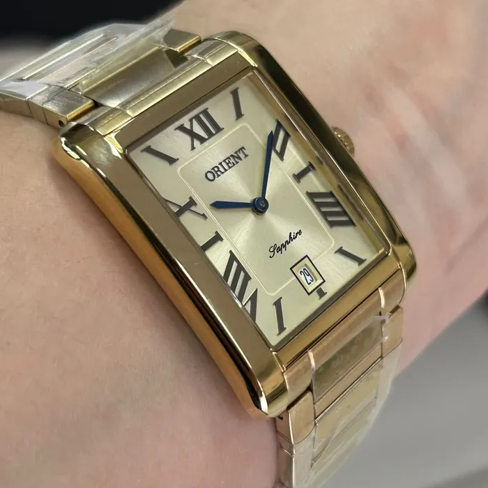 Orient Quartzo Eternal Classico "Tank" Dourado GGSS1021 Champanhe