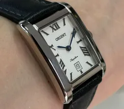 Relógio Orient Quartzo Eternal Feminino "Tank" LBSC1009 branco - imagem 2