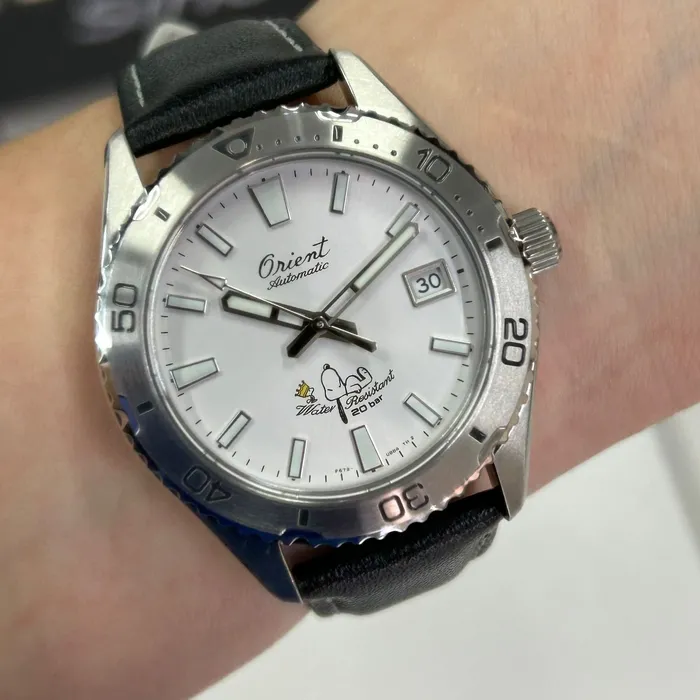 Orient Mako 40 Peanuts 75th Anniversary Limited Edition RAAC0Q08S30B Snoopy