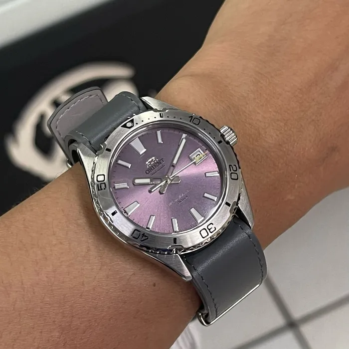 Orient Automático Mako 40 NATO RAAC0Q07V30B lilas