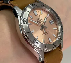 Orient Automático Mako 40 NATO RAAC0Q05P30B salmão - imagem 2