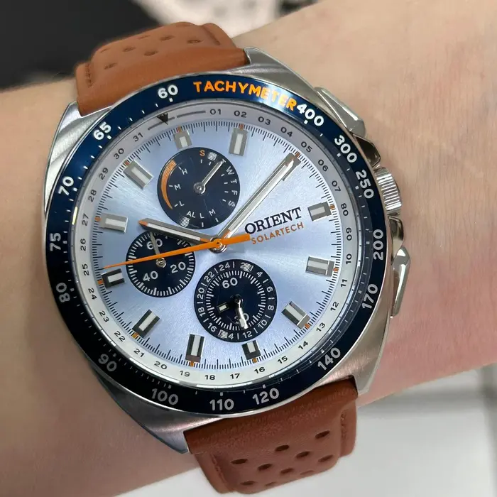 Orient Solartech Cronografo perpetual Calendar Edição Especial MBSCC070 A1MX Azul celeste