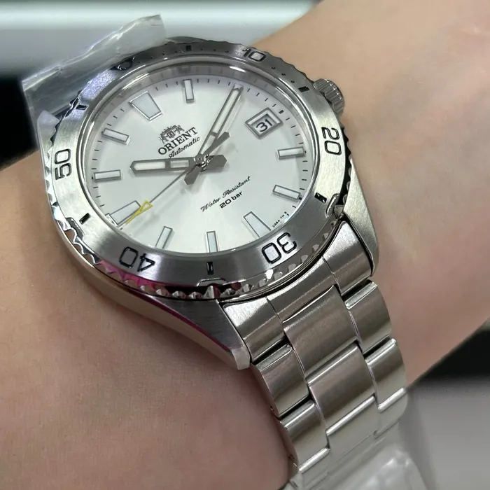 Relógio Orient Mako 40 Diver Automático RA-AC0Q03S30B Branco 40mm | Taniguchi Relógios