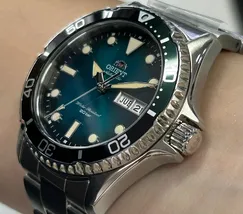 Orient Kamasu II RA-AA0811E39B Automático Safira Verde | Taniguchi Relógios - imagem 4