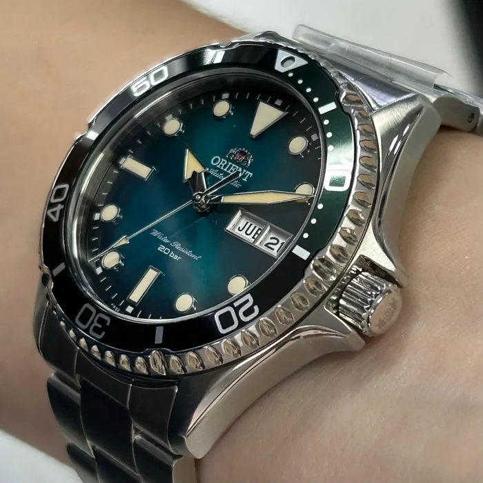 Orient Kamasu II RA-AA0811E39B Automático Safira Verde | Taniguchi Relógios