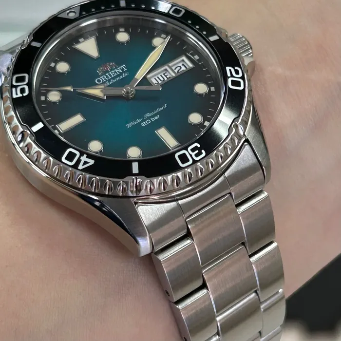 Orient Kamasu II RA-AA0811E39B Automático Safira Verde | Taniguchi Relógios