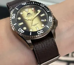 Orient Automático Diver Triton 70th Anniversary Limited Edition RAAC0K05G00B Jaguar focus - imagem 5