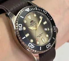 Orient Automático Diver Triton 70th Anniversary Limited Edition RAAC0K05G00B Jaguar focus - imagem 3