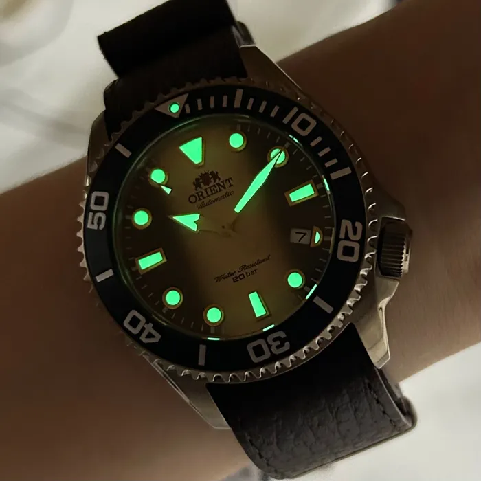 Orient Automático Diver Triton 70th Anniversary Limited Edition RAAC0K05G00B Jaguar focus