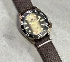 Orient Automático Diver Triton 70th Anniversary Limited Edition RAAC0K05G00B Jaguar focus - imagem 6