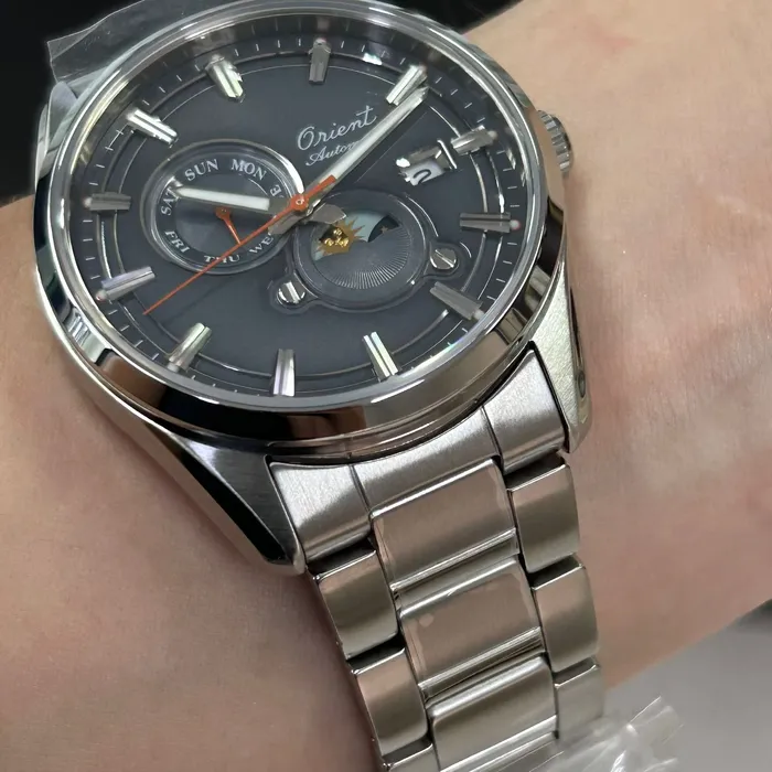 Orient Automático Edição Limitada 75 Anos Sun & Moon Stretto RAAK0311N30B Cinza