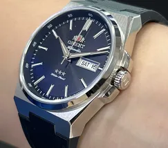 Orient 3 Estrelas Automático Elegance YN6SC020 Preto (PRX) - imagem 4