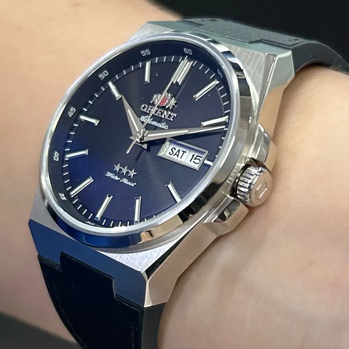 Orient 3 Estrelas Automático Elegance YN6SC020 Preto (PRX)