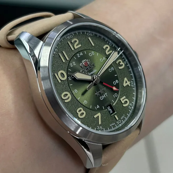 Orient 3 Estrelas GMT Automático Sports Land NH3SC017 Verde