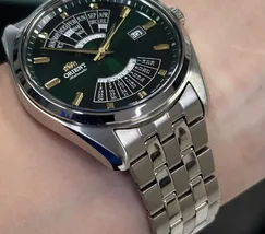 Orient Automático Multi-Year Calendar RA-BA0002E10B - imagem 5
