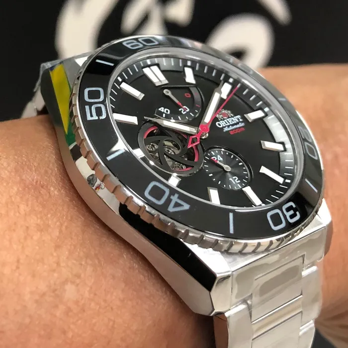 Orient Superior Automático Open Heart YN8SS002 Preto