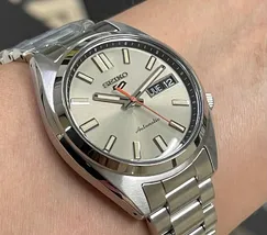 Seiko 5 sports clássico SRPK91B1 Champanhe - imagem 4